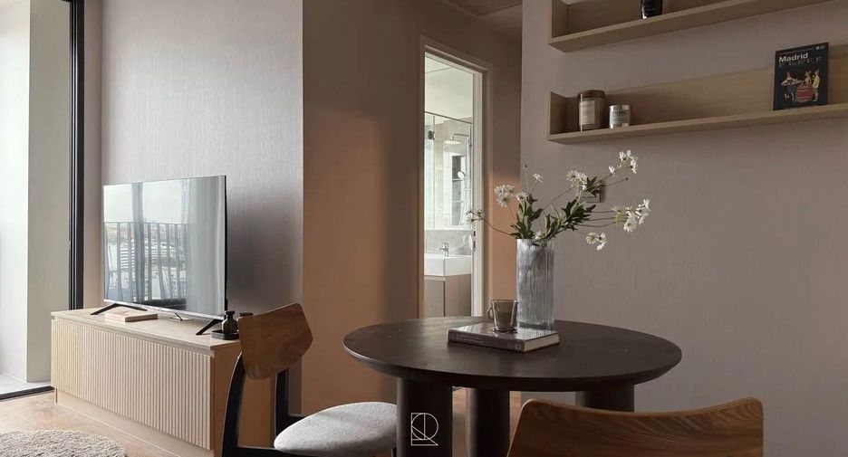 For rent 1 bed condo in Khlong Toei, Bangkok