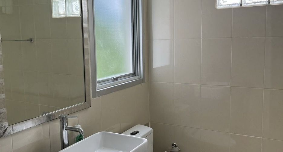Apartment zur Miete mit 4 Zimmer in Watthana, Bangkok