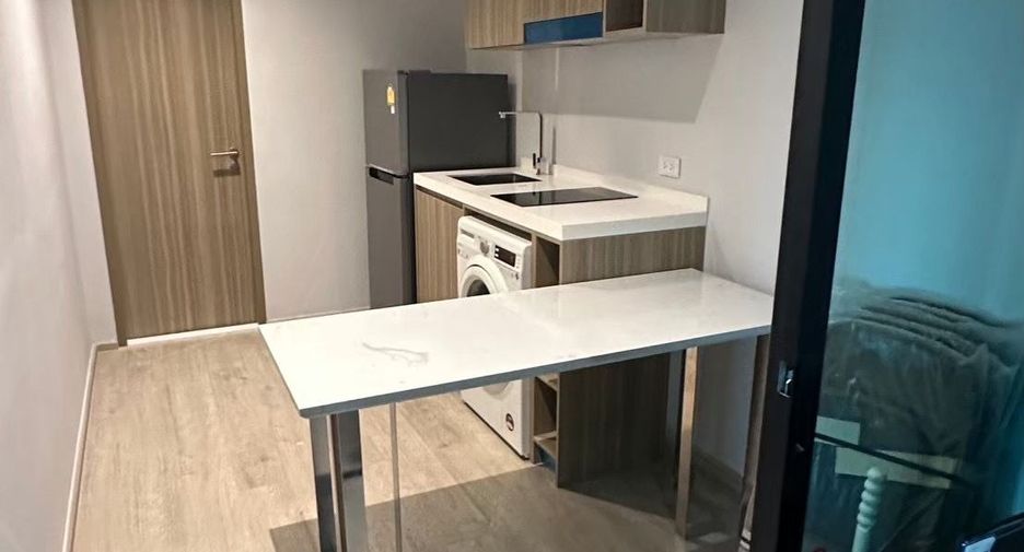 For rent 2 bedrooms apartment in Chom Thong, Bangkok