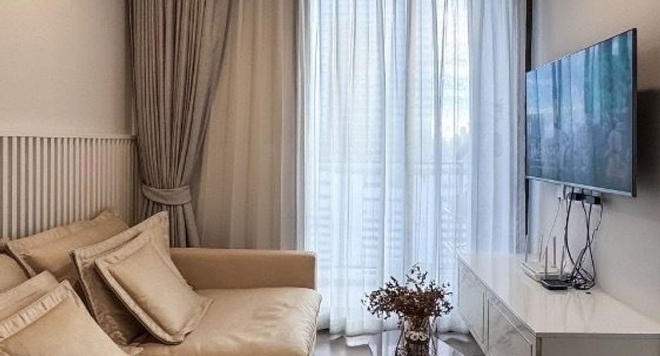 For rent 2 bedrooms condo in Khlong Toei, Bangkok