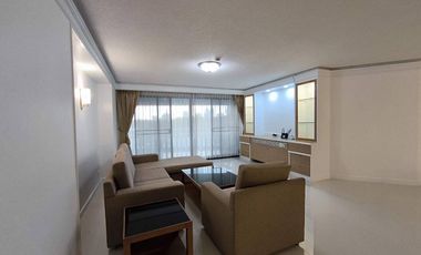 For rent 3 bedrooms apartment in Pathum Wan, Bangkok