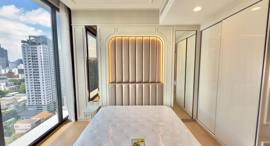 For sale 1 bed condo in Sathon, Bangkok