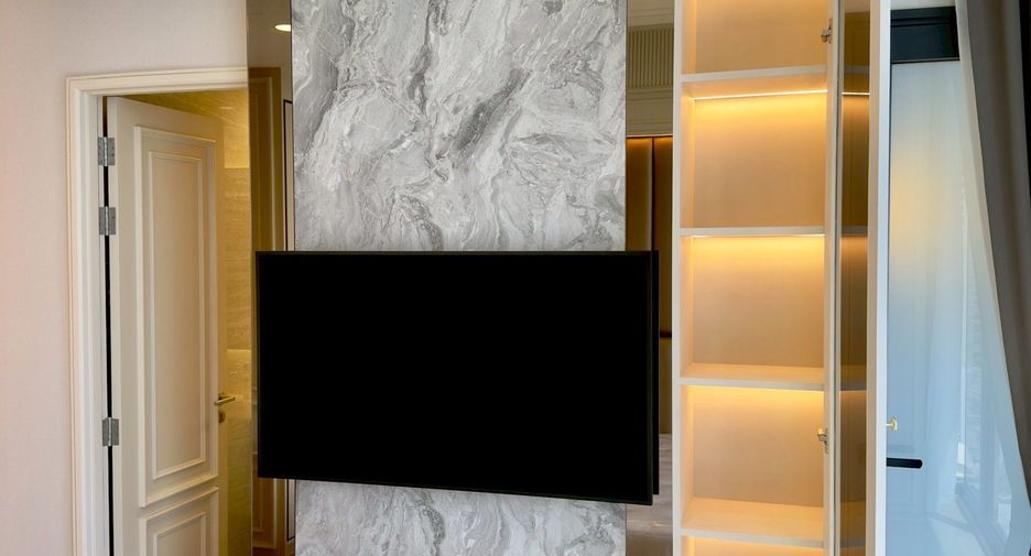 For sale 1 bed condo in Sathon, Bangkok