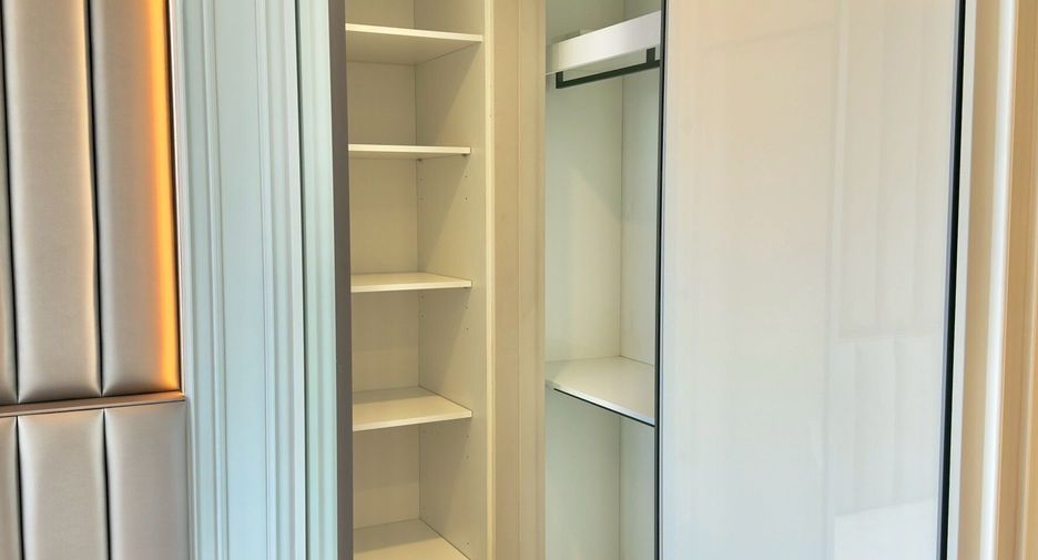 For sale 1 bed condo in Sathon, Bangkok