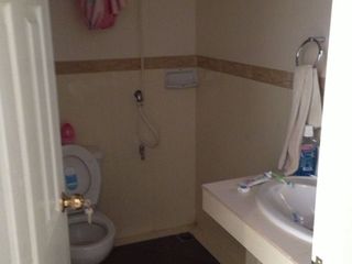 For rent 3 bedrooms townhouse in Phra Khanong, Bangkok