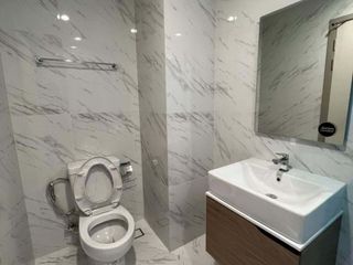 Condo en alquiler de 1 habitaciones en Bang Na, Bangkok