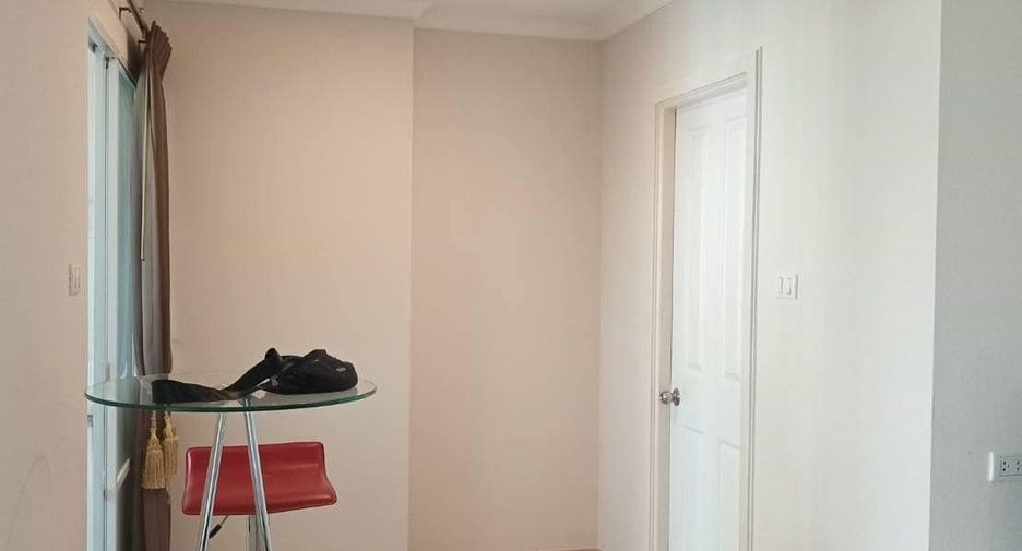 For rent 1 bed condo in Huai Khwang, Bangkok