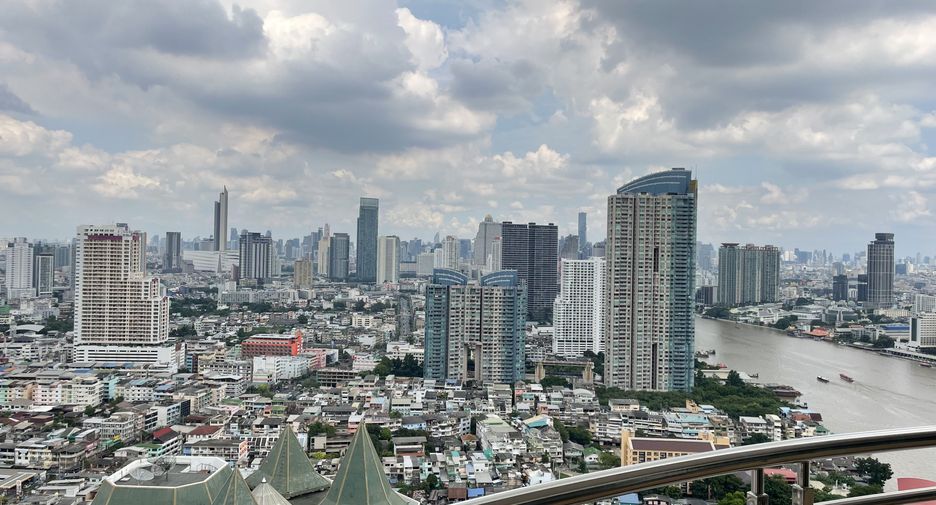 For rent 2 bedrooms condo in Bang Kho Laem, Bangkok