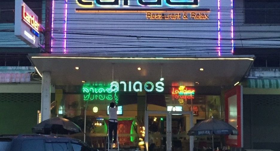 For sale 4 bedrooms retail Space in Si Racha, Chonburi