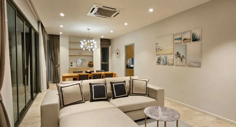 For rent 3 bedrooms villa in Mueang Phuket, Phuket