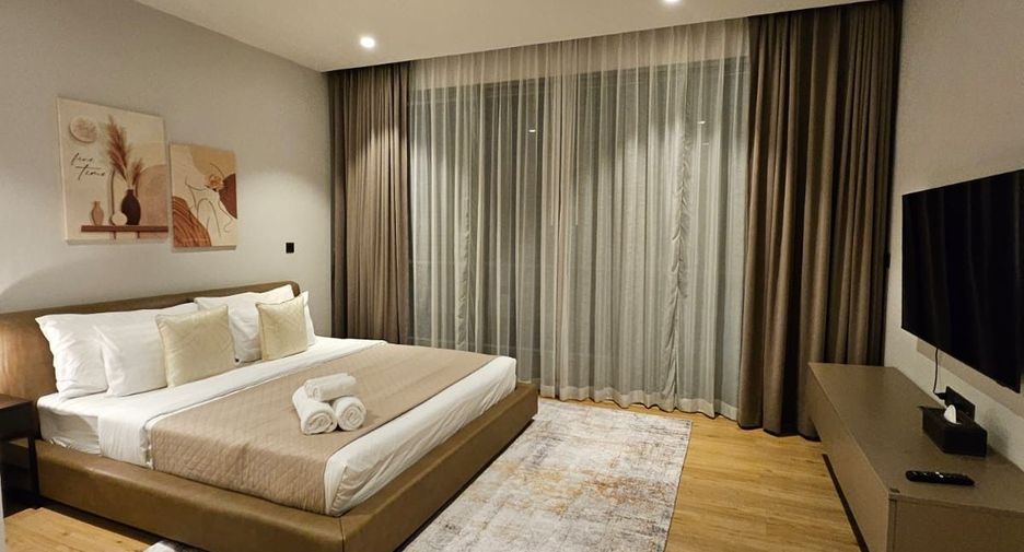 For rent 3 bedrooms villa in Mueang Phuket, Phuket
