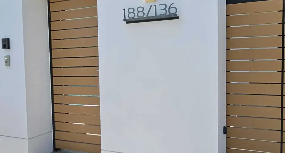 For rent 3 bedrooms villa in Mueang Phuket, Phuket