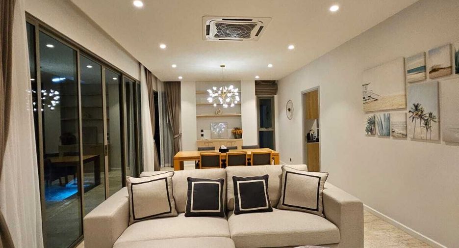 For rent 3 bedrooms villa in Mueang Phuket, Phuket