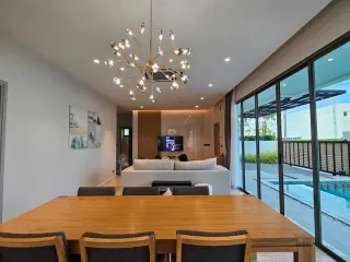 出租 3 卧室 别墅 在 Phuket Town, 普吉