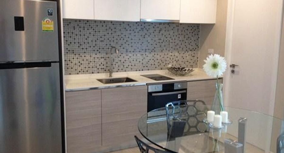 For rent and for sale 1 bed condo in Watthana, Bangkok