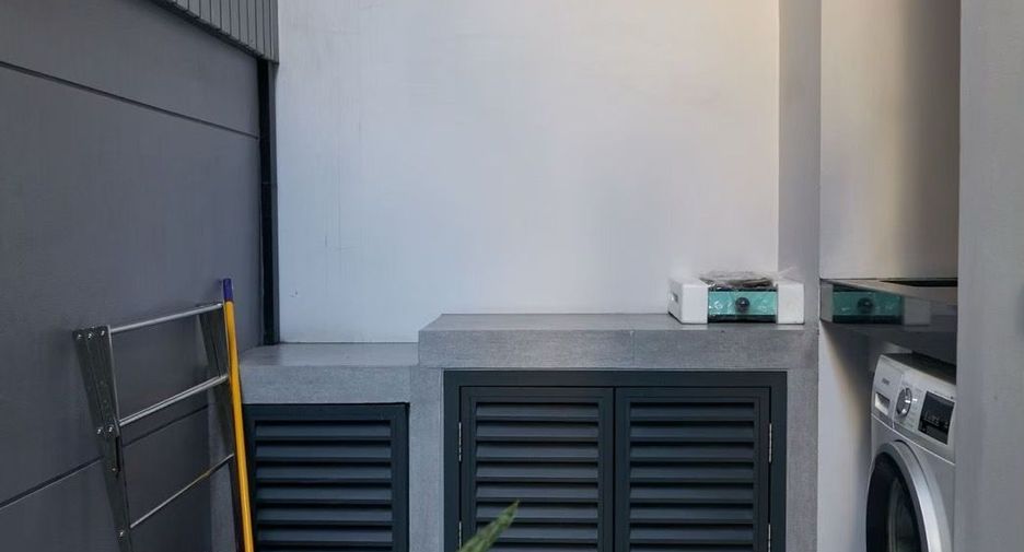 For rent 3 ベッドルーム house in Watthana, Bangkok