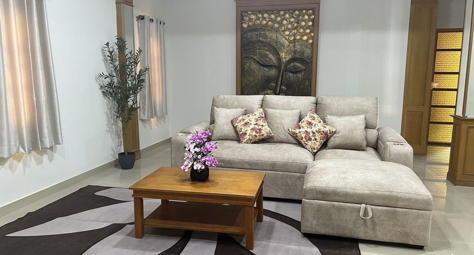 For rent 3 bedrooms house in Bang Lamung, Chonburi