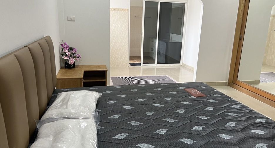 For rent 3 bedrooms house in Bang Lamung, Chonburi
