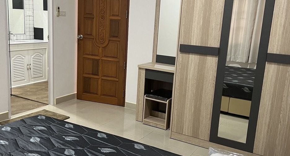 For rent 3 bedrooms house in Bang Lamung, Chonburi