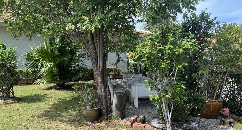 For rent 3 bedrooms house in Bang Lamung, Chonburi