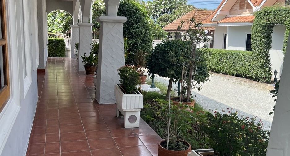 For rent 3 bedrooms house in Bang Lamung, Chonburi