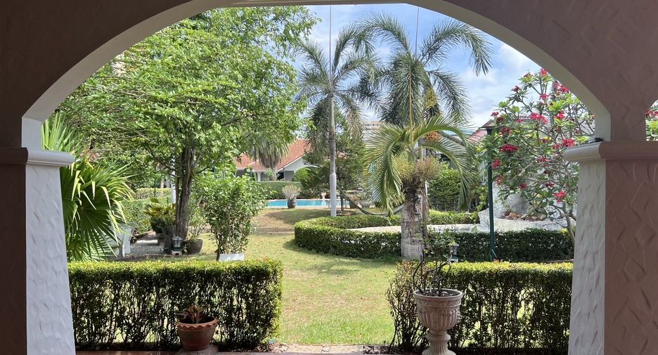 For rent 3 bedrooms house in Bang Lamung, Chonburi