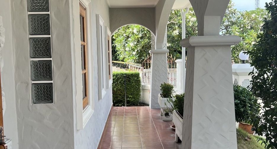 For rent 3 bedrooms house in Bang Lamung, Chonburi