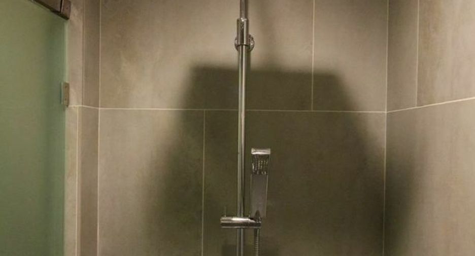 Продажа 1 кровать кондо в Кхлонг Тоеи, Бангкок