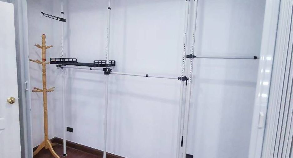 For sale and for rent 2 bedrooms condo in Phra Khanong, Bangkok