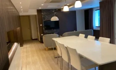 For rent 2 bedrooms condo in Pathum Wan, Bangkok