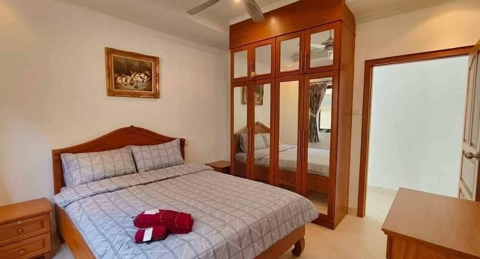 Haus zur Miete mit 3 Zimmer in Bang Lamung, Chonburi
