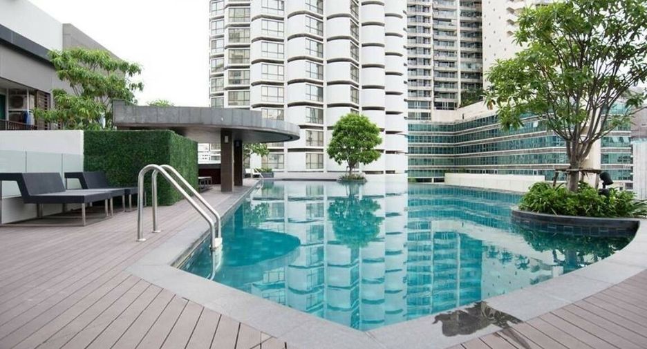 For sale そして for rent 3 ベッドルーム condo in Watthana, Bangkok