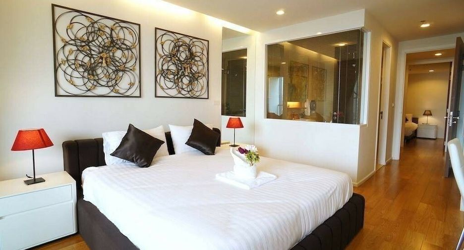 For sale そして for rent 3 ベッドルーム condo in Watthana, Bangkok