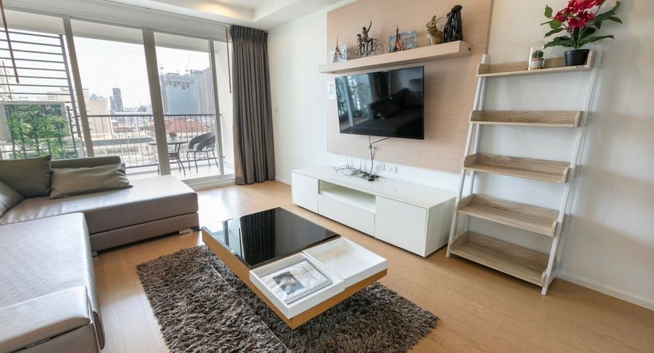 À vendre et à louer 3 chambres condo à Watthana, Bangkok