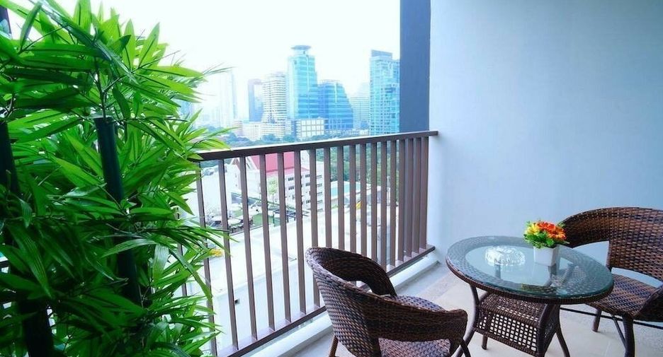 For sale そして for rent 3 ベッドルーム condo in Watthana, Bangkok