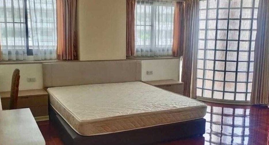Wohnung zur Miete mit 3 Zimmer in Watthana, Bangkok