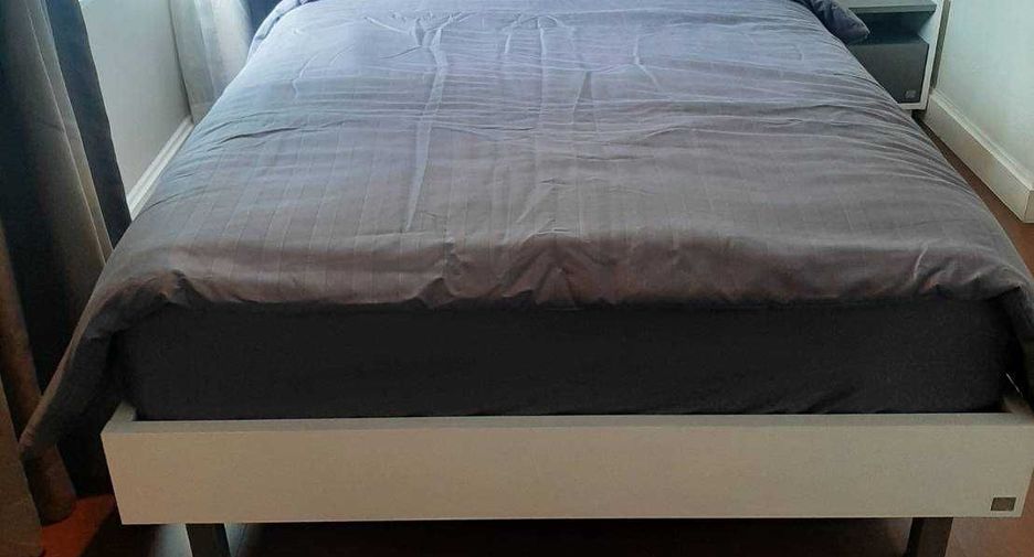For rent 5 bedrooms condo in Huai Khwang, Bangkok