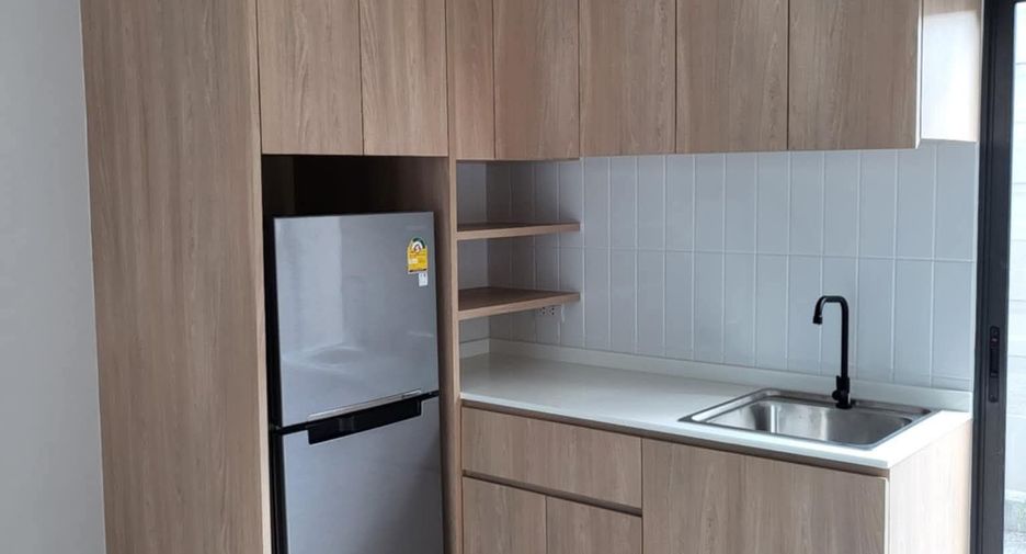 For sale and for rent 3 bedrooms townhouse in Prawet, Bangkok
