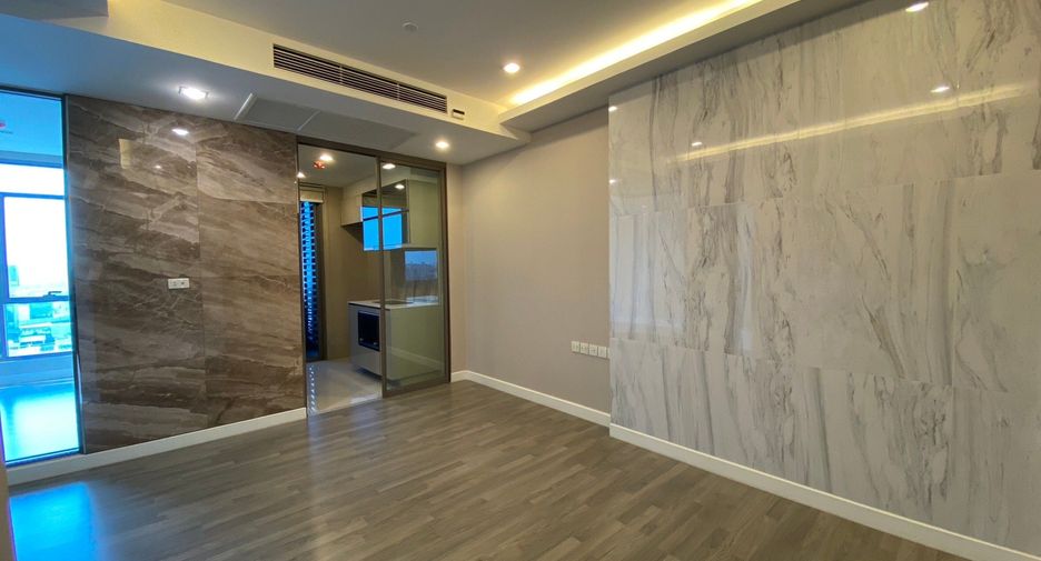 For sale 1 bed condo in Bang Rak, Bangkok