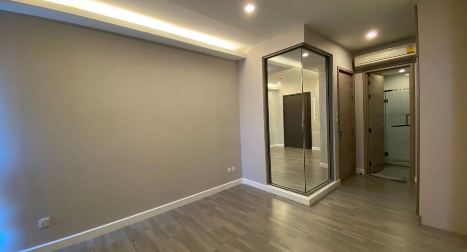 For sale 1 bed condo in Bang Rak, Bangkok