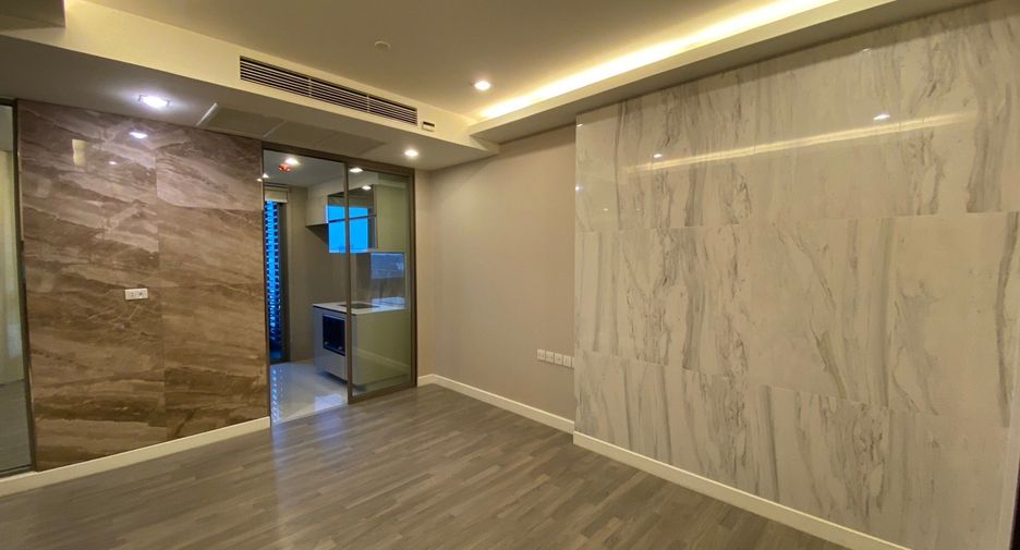 For sale 1 bed condo in Bang Rak, Bangkok