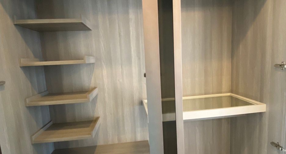 For sale 1 bed condo in Bang Rak, Bangkok