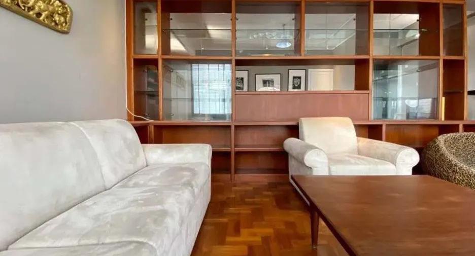 For rent 3 bedrooms condo in Sathon, Bangkok