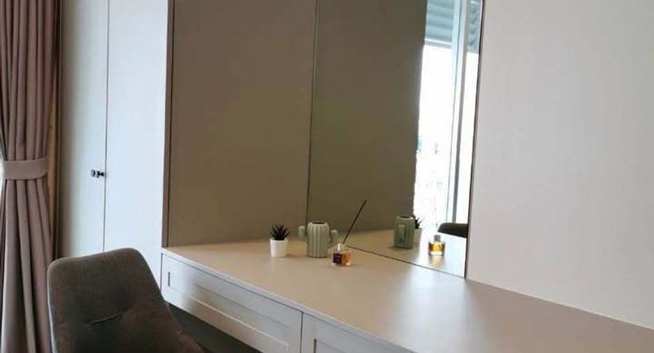 For rent studio condo in Phaya Thai, Bangkok