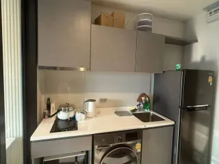 For rent 1 bed condo in Huai Khwang, Bangkok