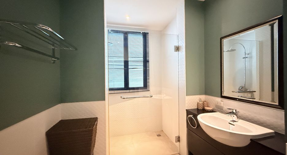 For rent 3 bedrooms villa in Thalang, Phuket