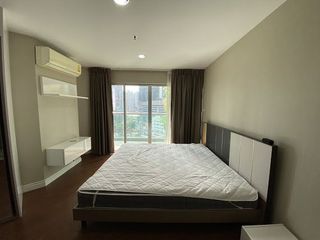出租 5 卧室 公寓 在 Huai Khwang, 曼谷