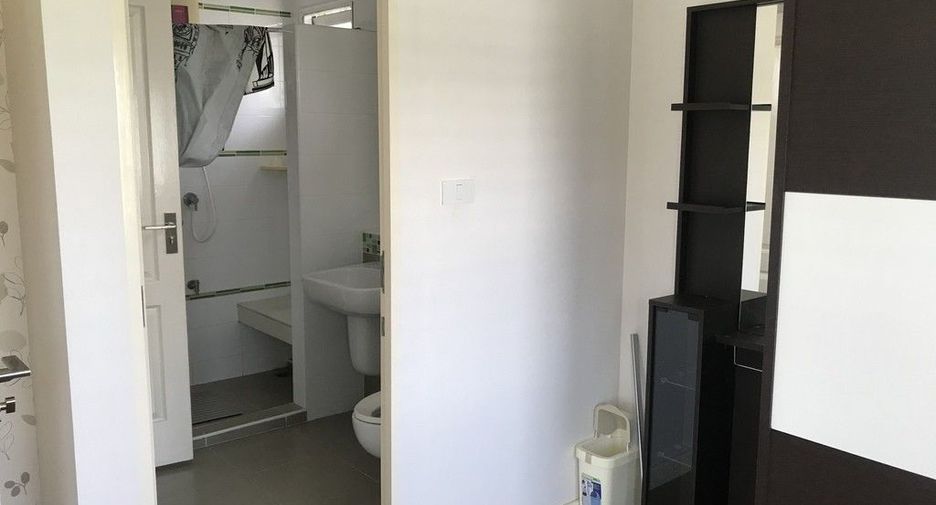 For sale 3 bedrooms house in Bang Bo, Samut Prakan