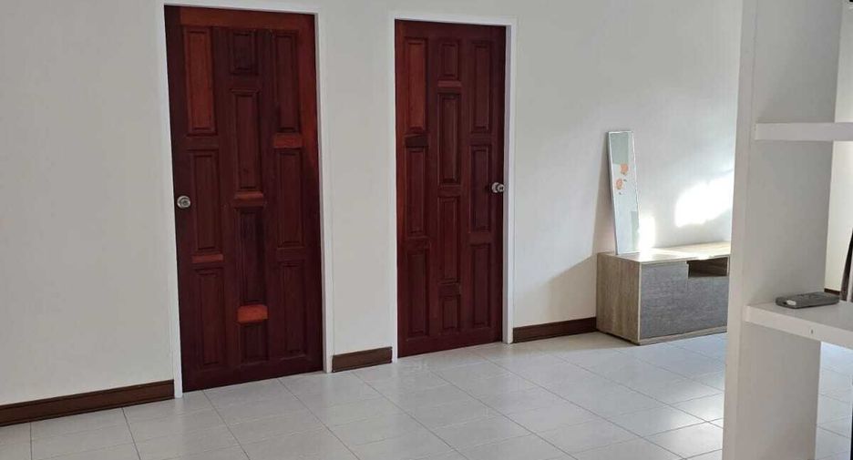 For rent 3 bedrooms house in Mueang Phuket, Phuket