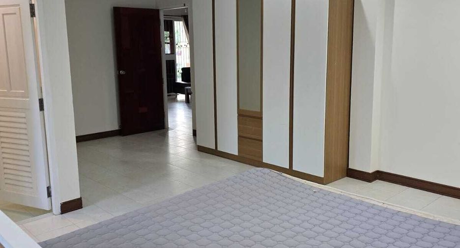For rent 3 bedrooms house in Mueang Phuket, Phuket